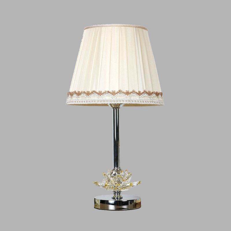 Mesa de noche de dormitorio de barril Luz de estilo de estilo tradicional 1 lámpara de mesita de noche blanca clara con acento de cristal
