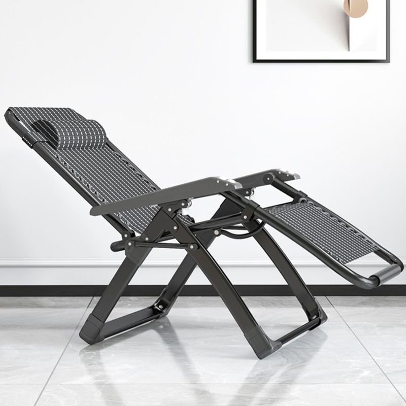 Contemporary Style Standard Recliner Metal Plaid Foldable Chair