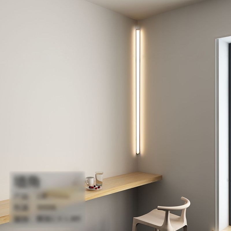 Modern Style Linear Shade Wall Sconce Metal 1 Light Wall Mounted Lighting in White