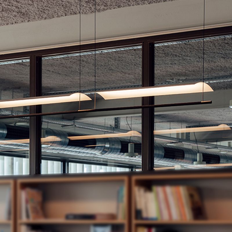 Modern Style Linear Shape Island Lights Metal Island Pendant Lights in White