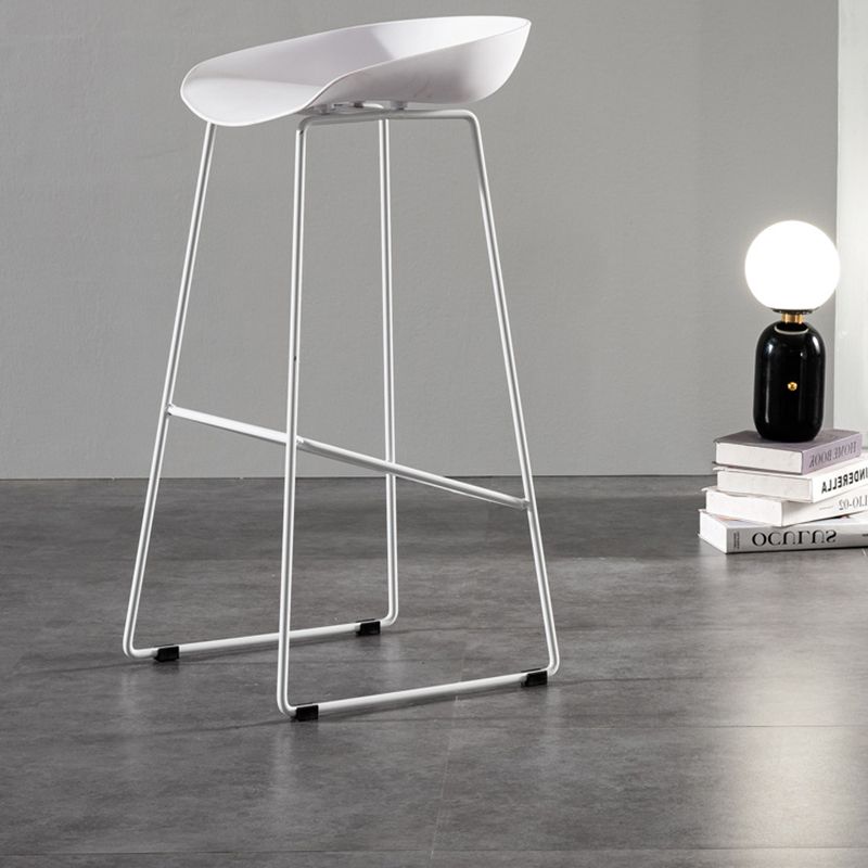 Glam Metal Counter Height Stools with Footrest Bar Stool for Indoor