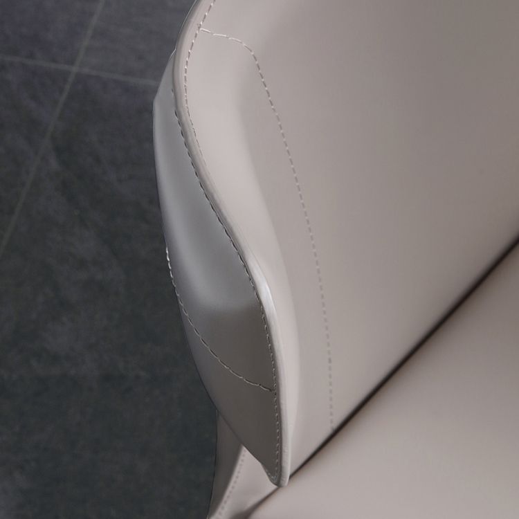 Silla lateral de comedor de cuero de estilo diseñador Silla de comedor Wingback para uso doméstico
