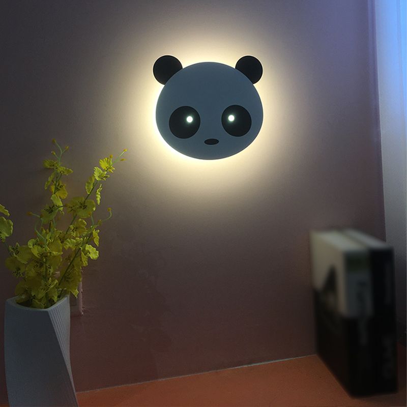 Unico tonalità in metallo a parete in metallo in stile kid a parete leggera monte leggera in bianco