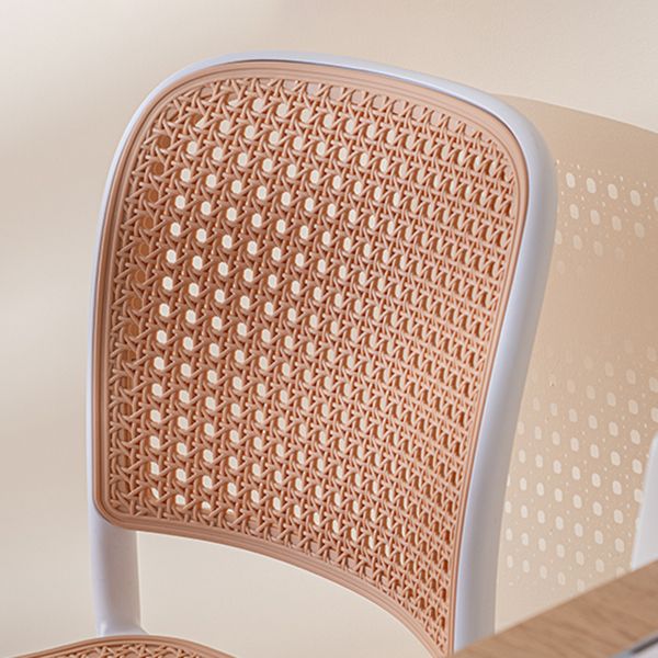 Silla sin brazos de comedor de plástico moderno, silla lateral de comedor con respaldo abierto para uso en restaurantes