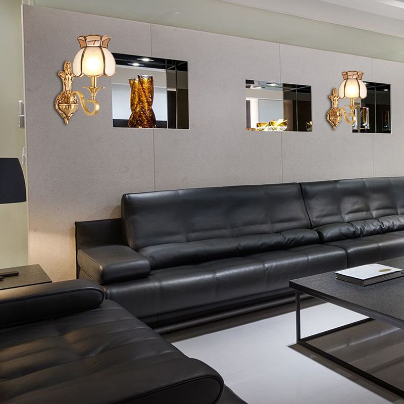 Jaula de pájaros de luz de latón de metal 1/2 accesorio de iluminación de pared de tradicionalismo para sala de estar