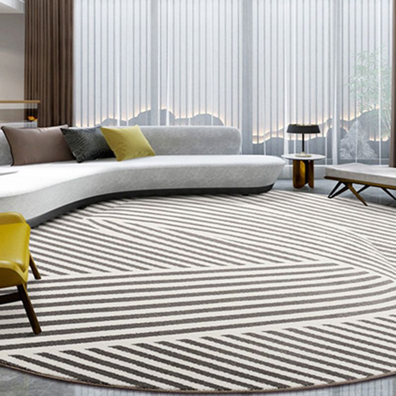Postmodern Indoor Carpet Black and White Polyester Rug Washable Area Rug for Living Room