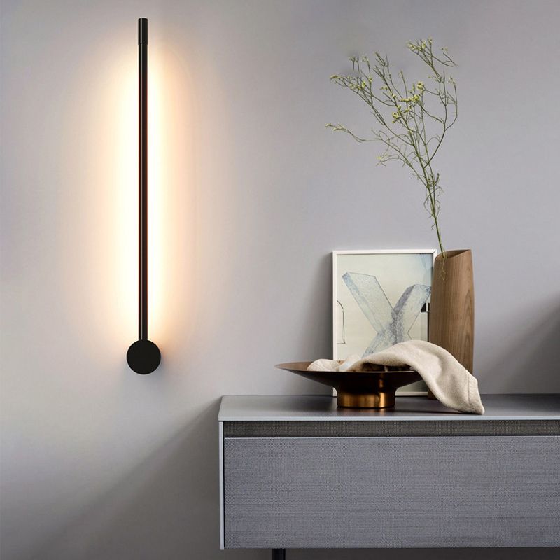 Aluminum Linear Wall Lights Modern Nordic Style 1 Head Wall Mount Fixture in Black for Bedroom