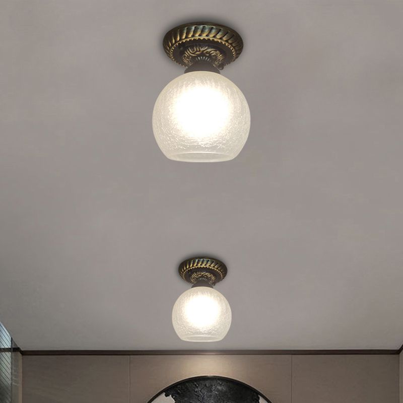 6 "/7" /8 " W 1-Licht Plafond Lamp Rustieke Stijl Bol Opaal Crackle Glas Flush Mount Fixture in Bruin