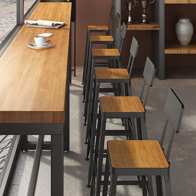 Industrial Metal Bar Stool Bar Height Armless Stool with Black Legs