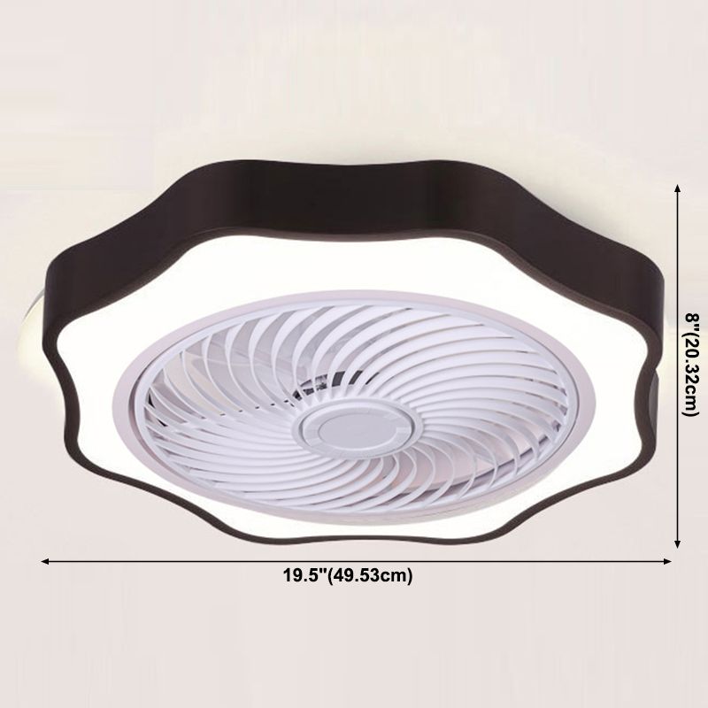 Éclairage de ventilateur de plafond en métal floral
