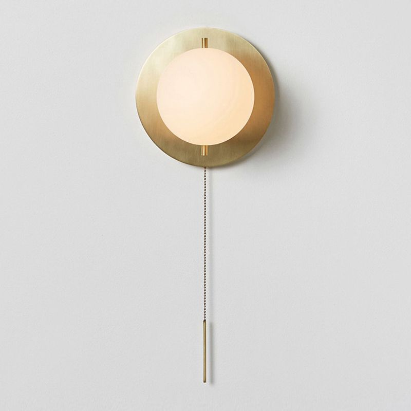 Round Shade 1 Light Wall Light Modern Style Glass Wall Light Sconce in Brass