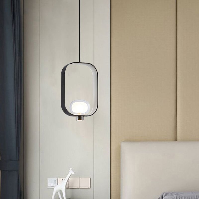 1 Light Spherical Pendant Light Nordic Retro Oval Metal Ring Shade Hanging Lamp in Black