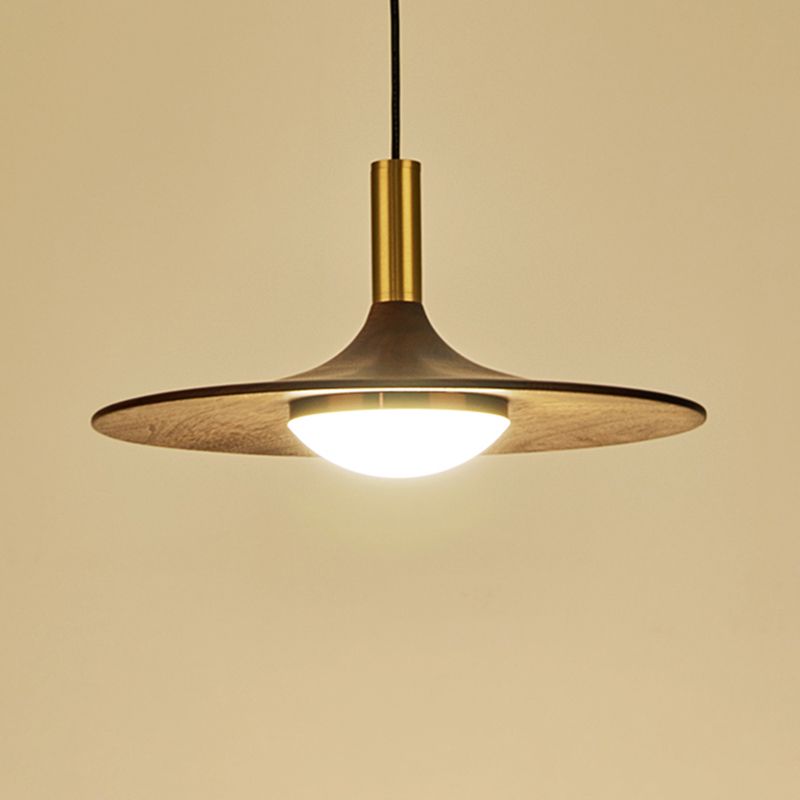 Braune Anhänger Beleuchtungsrichtung moderne Kegelform aus Walnussholz hängende Licht