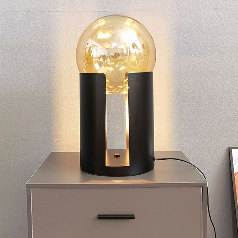 Lampada da tavolo in vetro stile moderno Forma geometrica Lampada da scrivania a 1 luce per camera da letto