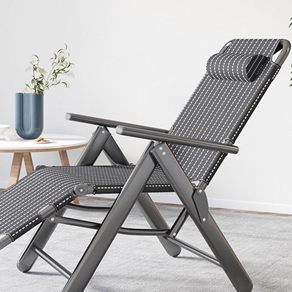 Contemporary Standard Recliner with Independent Foot Movement and Arms