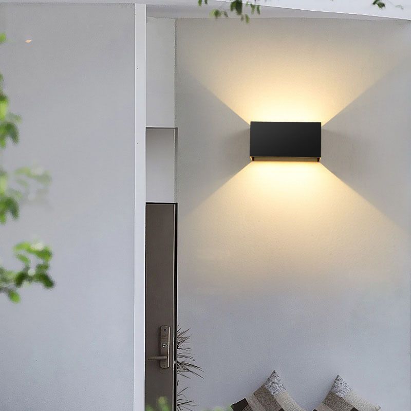 Square Shape Wall Lamp Modern LED Wall Mount Lamp with Aluminum Shade for Garden