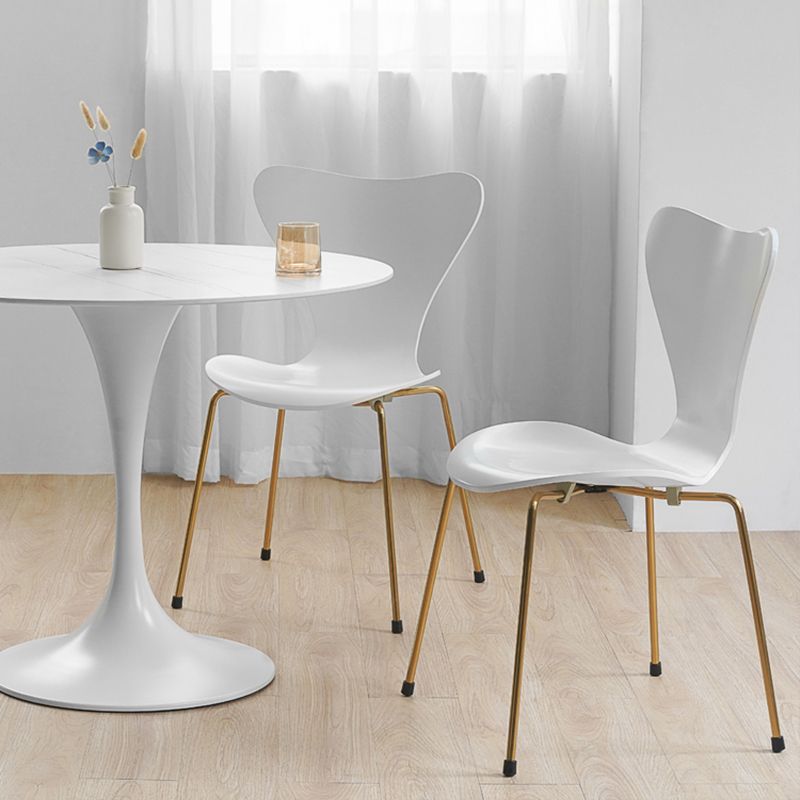 Mid-Century Modern Mental Coffee Table Round Top Shape Pedestal Coffee Table Set