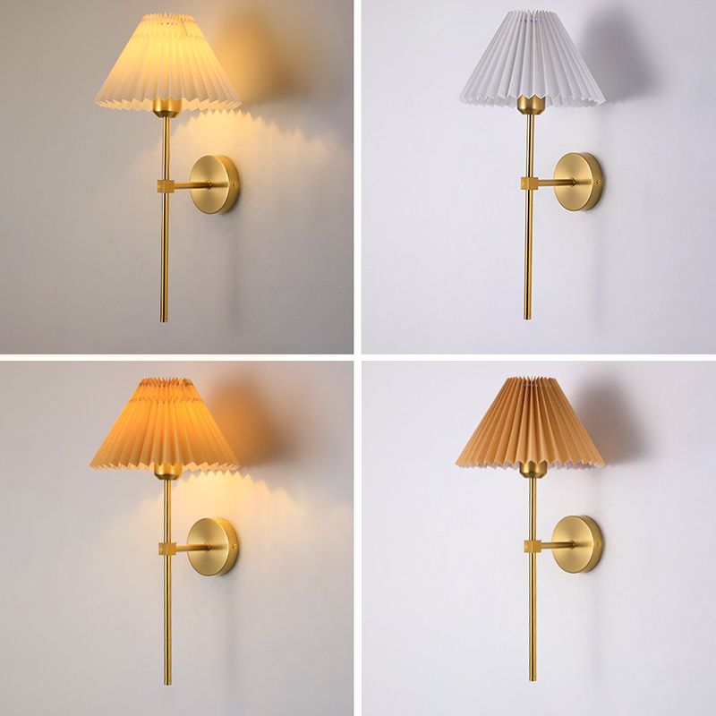 Single Contemporary Golden Bathroom Vanity Light Fabric Shaded Bath Bar