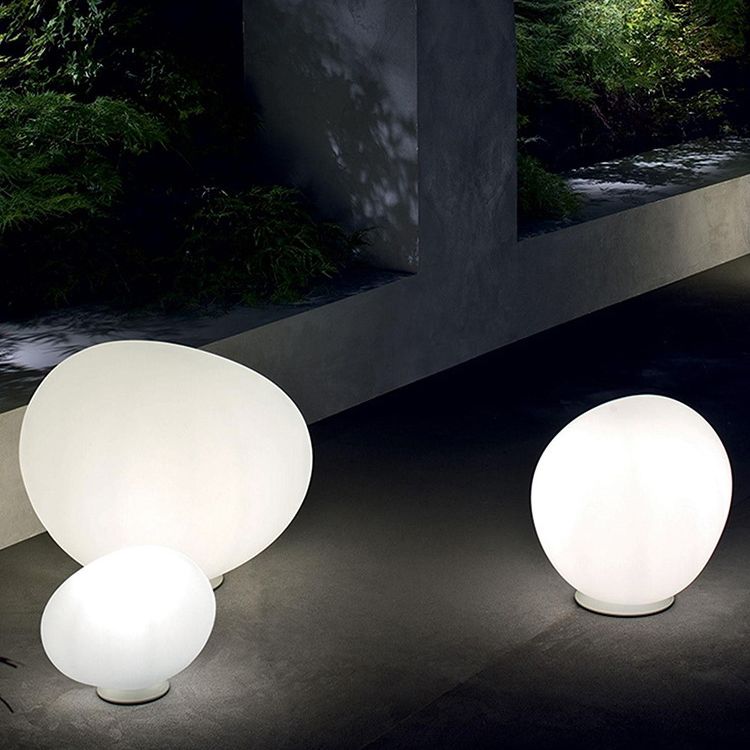 Modern Minimalist Style Spherical Table Lamp Glass 1 Light Table Light for Bedroom