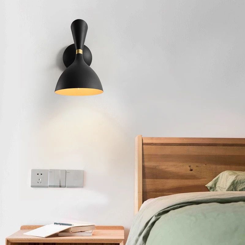 Estilo posmoderno Simplicidad metálica Simplicidad de pared de 11.8 pulgadas Altura Aliñada de iluminación de luz individual con brazo ajustable