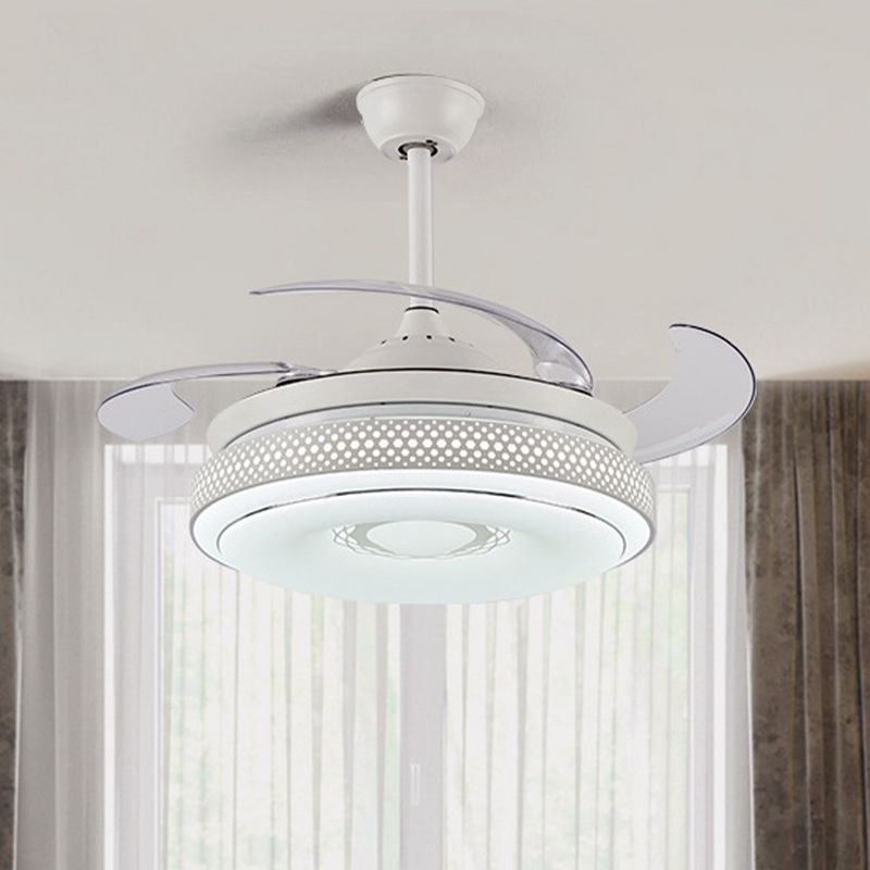 42 "brede witte ring plafond ventilatorlamp modernisme metaal led slaapkamer semi -spoelbevestiging met 4 heldere messen, externe/wandregeling/frequentieconversie en afstandsbediening
