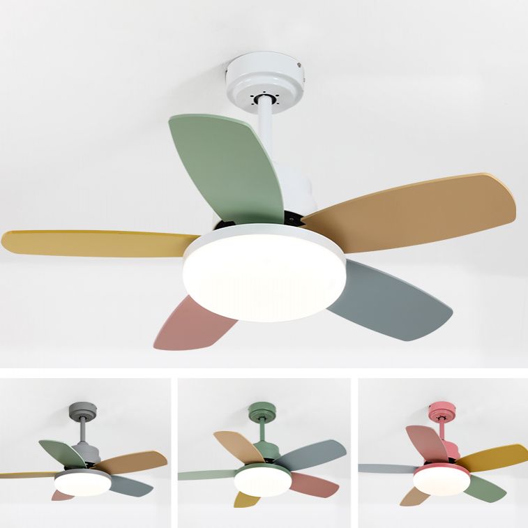 Metal Ceiling Fan Lighting Modern Style 1 Light Ceiling Fan Light for Children's Room