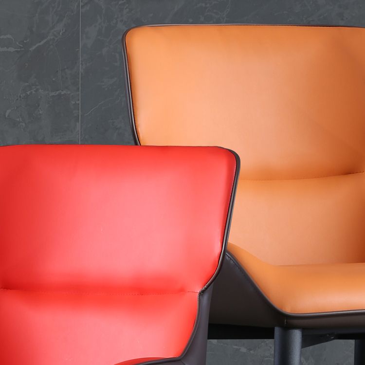Les chaises contemporaines de salle à manger en métal ont tapissé la chaise de salle à manger de tissu de toile pour l'usage d'intérieur