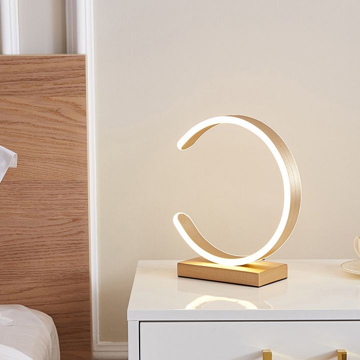 Aluminum LED Table Lamp Nordic Style Circle Modern Table Light for Living Room