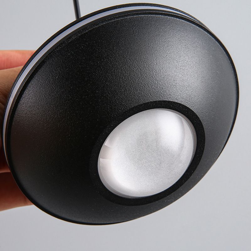 Pendentif géométrique en aluminium Light moderne LED coloré pendentif suspendu pour le salon