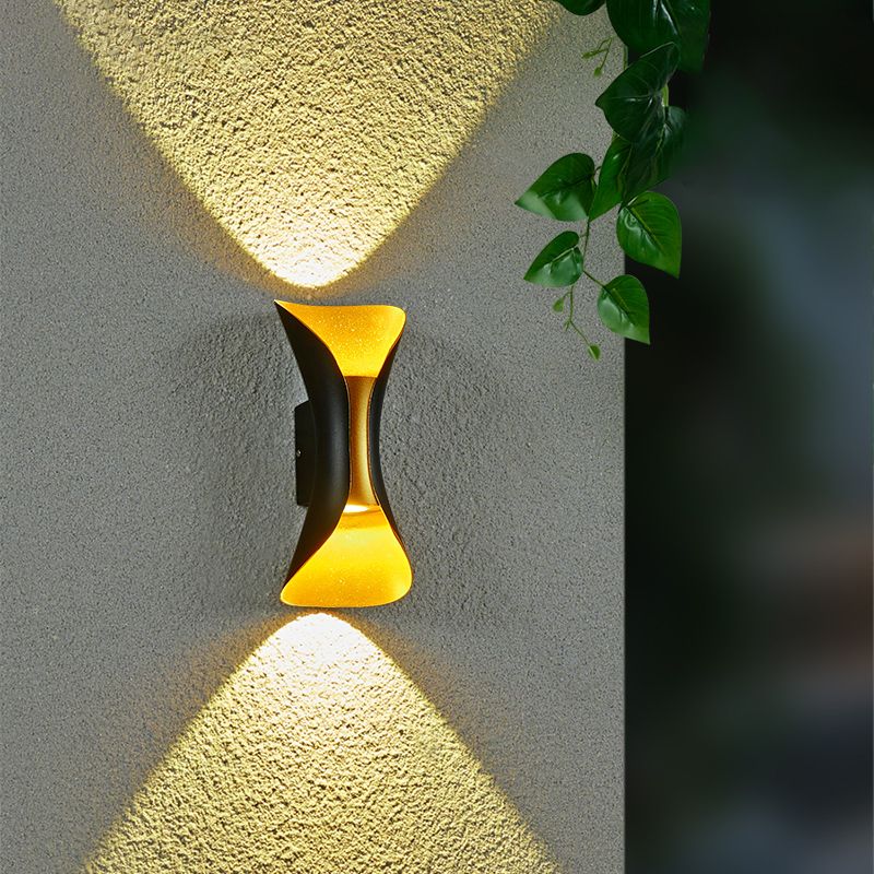 LED Modern Metal Wall Sconce Geometric Shape Wall Lamp for Courtyard