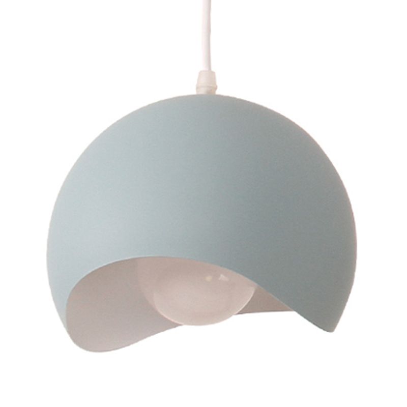 Lámpara colgada con cúpula de aluminio Macaron de 1 luce con diseño de borde de olas