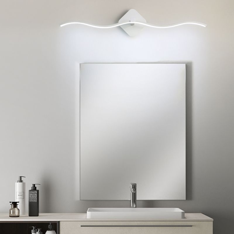 Linear Shape Metal Vanity Lights Modern Style 1 Light Vanity Light Fixture in White