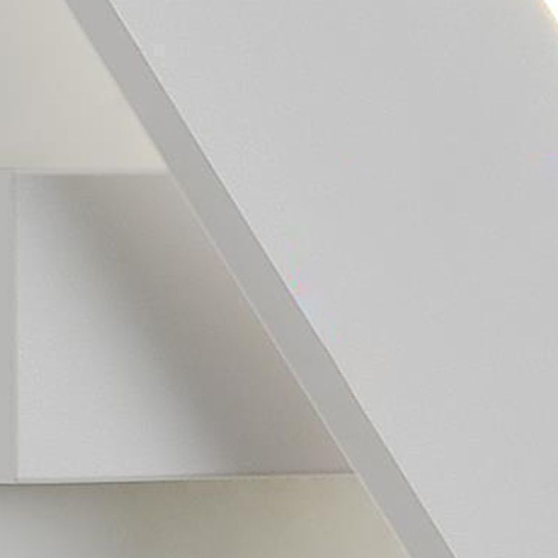 Single White/Black Modernism Wall Mounted Sconce LED Metal Wall Light for Bedroom