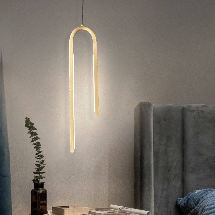 Luz de colgante LED lineal curvado de latón techo de metal Cuelga de colgantes para sala de estar