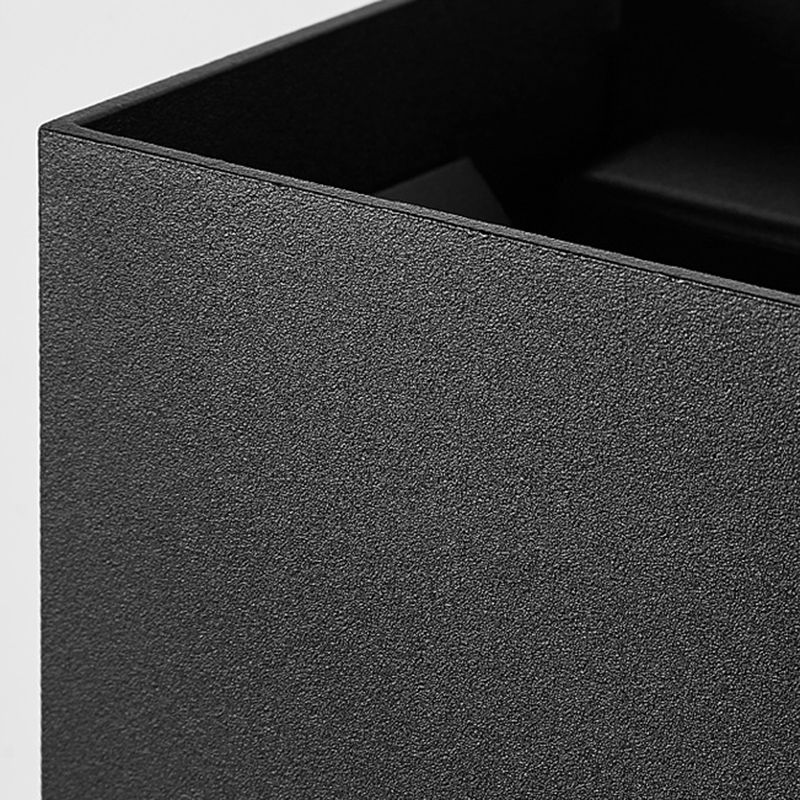 Square Shape Wall Lamp Modern LED Wall Mount Lamp with Aluminum Shade for Garden