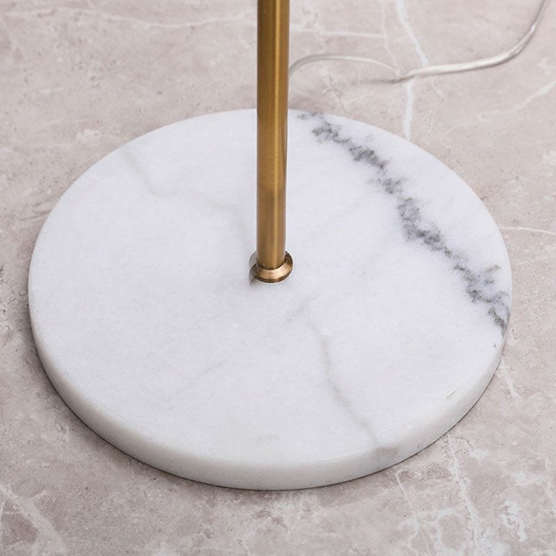 Metalen geometrische vorm vloerlamp moderne stijl 1-licht vloerlampbeveiliging