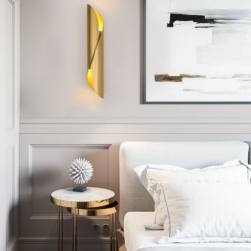 Modern Luxury LED Wall Lamp Wrought Iron Cylindrical Wall Sconce for Interior Spaces