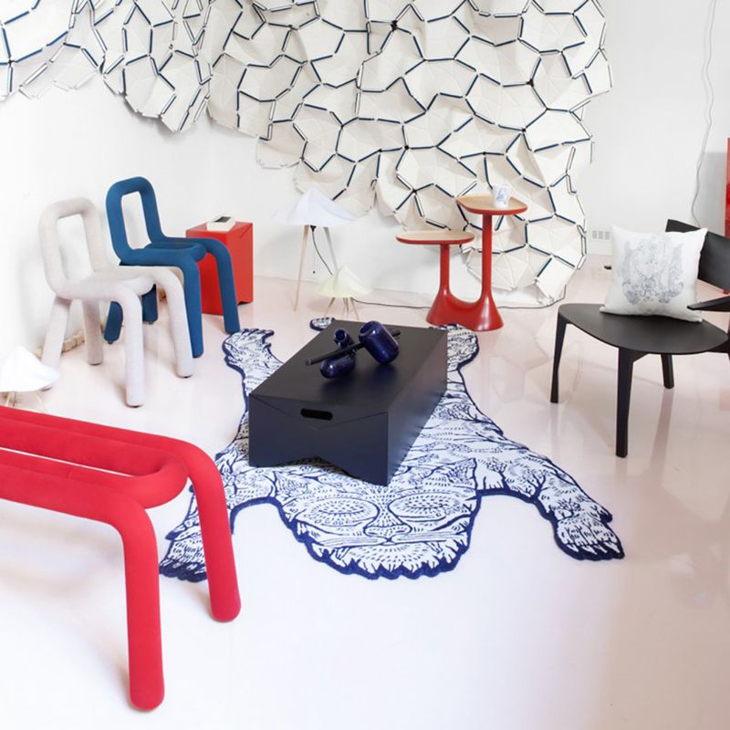 Ensemble de chaises latérales à dossier ouvert de salle à manger de chaises de velours de style contemporain