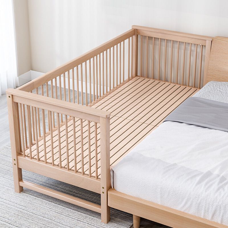 Farmhouse Style Beech Crib Solid Wood Baby Crib with Guardrails