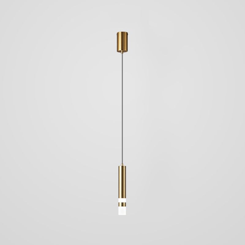 Lumière suspendue métallique