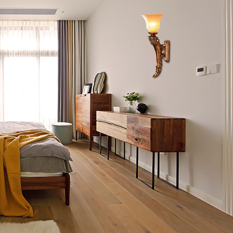 Resin Gold Wall Mounted Light Ivory Design 1 Light Vintage Style Sconce Lamp with Amber Glass Bell Shade