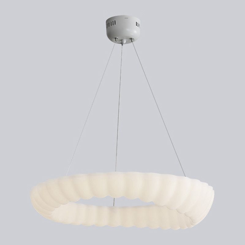 Circle Metal Ceiling Hanging Light Nordic Style LED White Ceiling Pendant Light