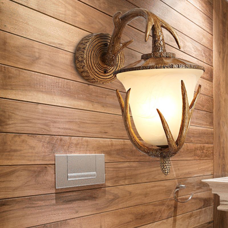 Country Pinecone Shade Sconce Light Fixture 1 Bulb Resin and Frosted Glass Wall Mount Lighting in Wood for Corridor