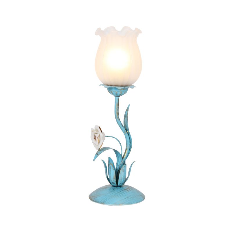1 Lampenblüte Tischbeleuchtung romantischer pastoraler blau/rosa Metall -Nachttisch -Lampe für Wohnzimmer