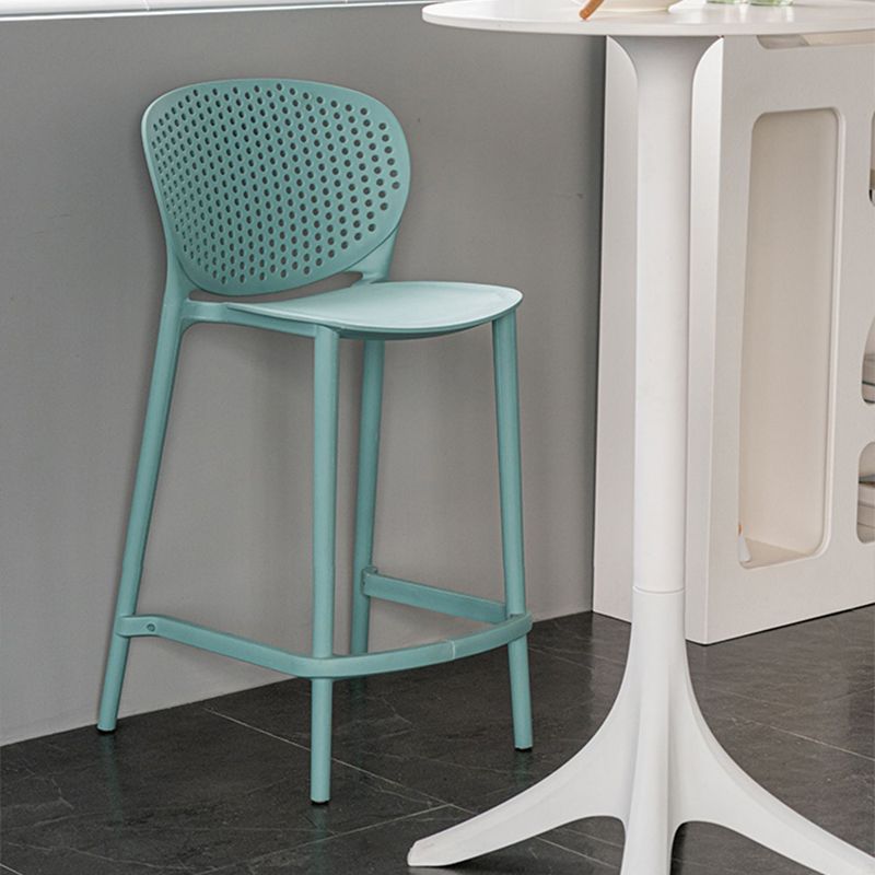 Modern Plastic Counter & Bar Stool Low Back Footrest Stool for Coffee Shop
