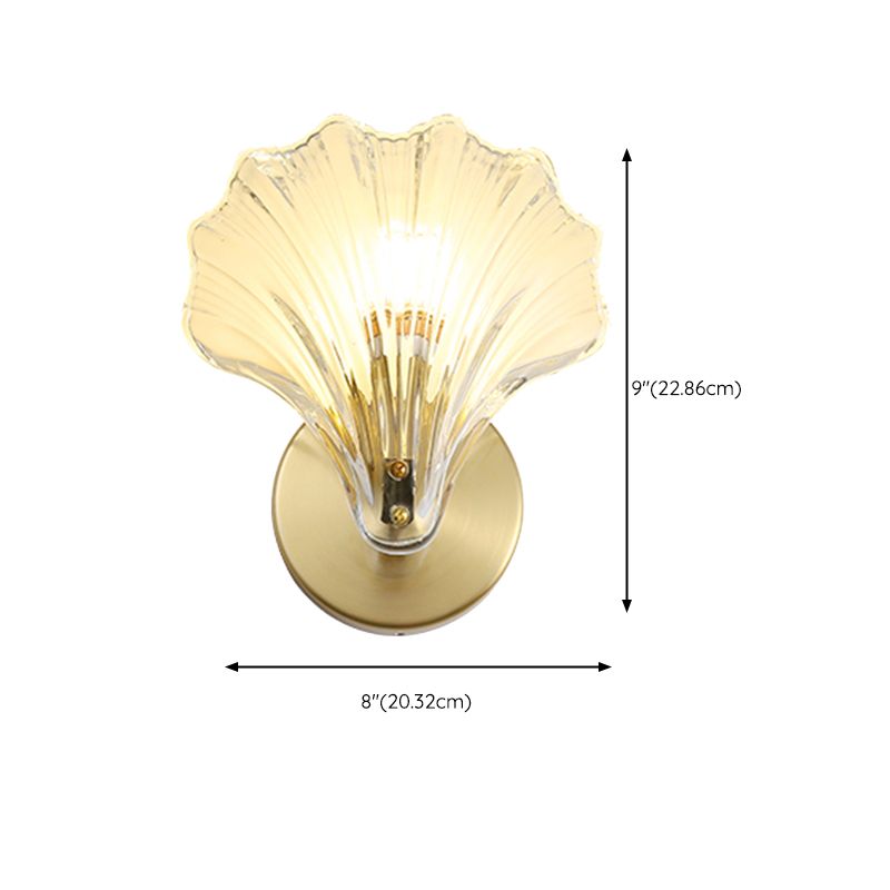 Shell Glass Shade 1 - Light Wall Sconce Metal Wall Armed Light in Clear and Gold