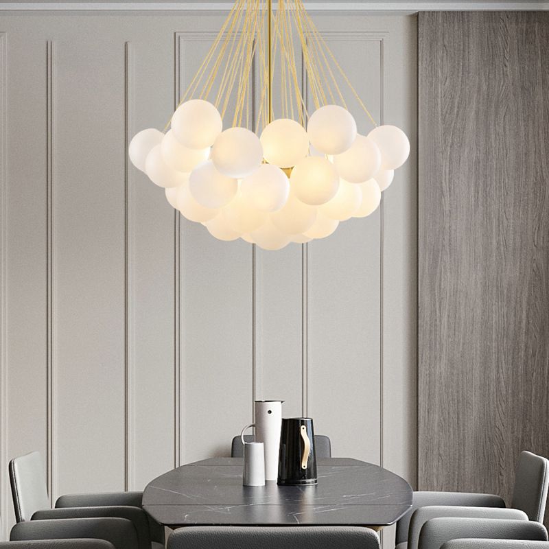 Frosted White Glass Bubbles Suspensie Licht Stijlvolle Noordse kroonluchter voor woonkamer