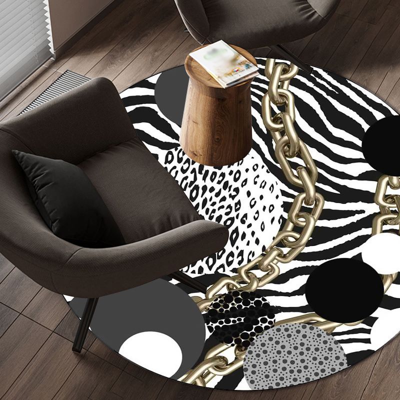 Simple Modern Rug in Black and White Zebra Stripe Leopard Chain Circle Pattern Rug Polyester Washable Carpet for Bedroom