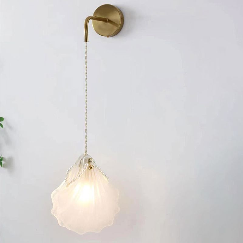 Contemporary Glass Wall Mounted Lighting 1-Light Wall Lamp for Bedroom