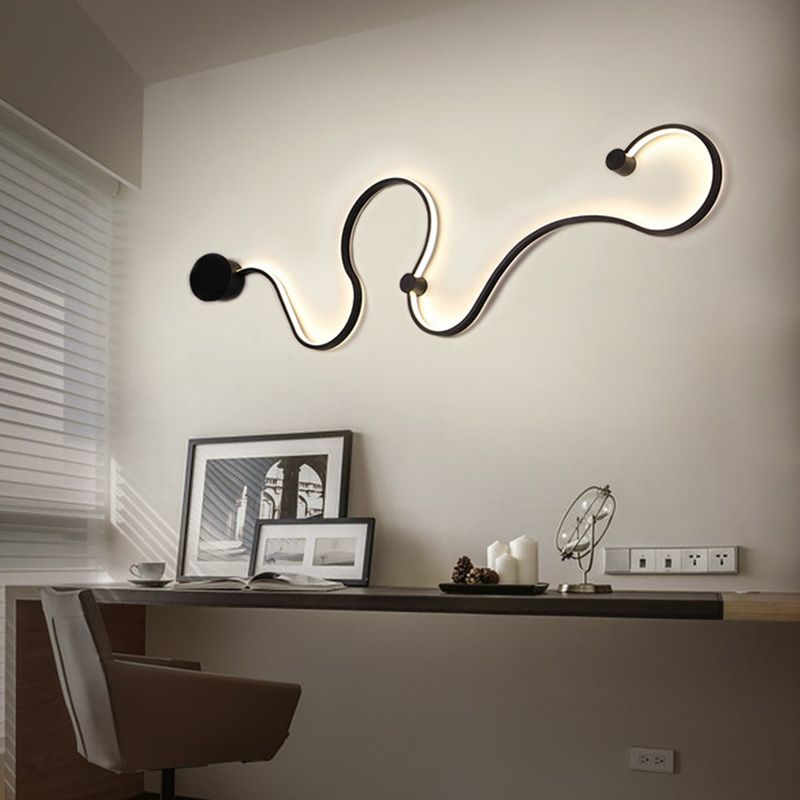 Wavy Wall Mounted Lighting Simple Style LED Bedroom Sconce Light Fixture in Black